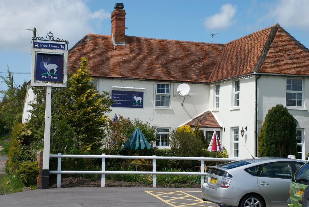 The White Hart Inn Newbury  Zewnętrze zdjęcie
